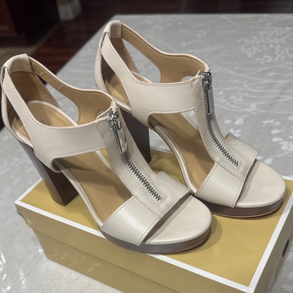 Michael Kors Cream Zipper Heels - Picture 2 of 4